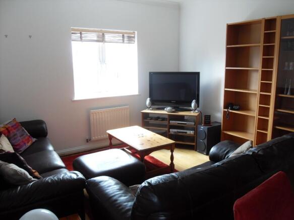 Lounge 1