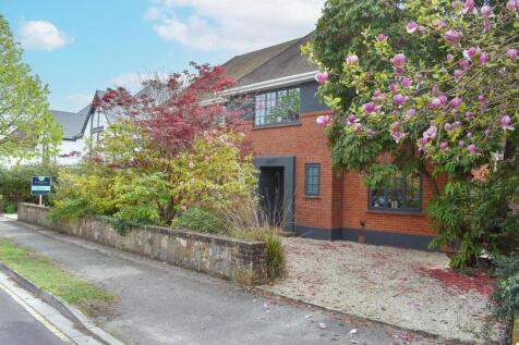 Stuart Road, Highcliffe, Christchurch, BH23