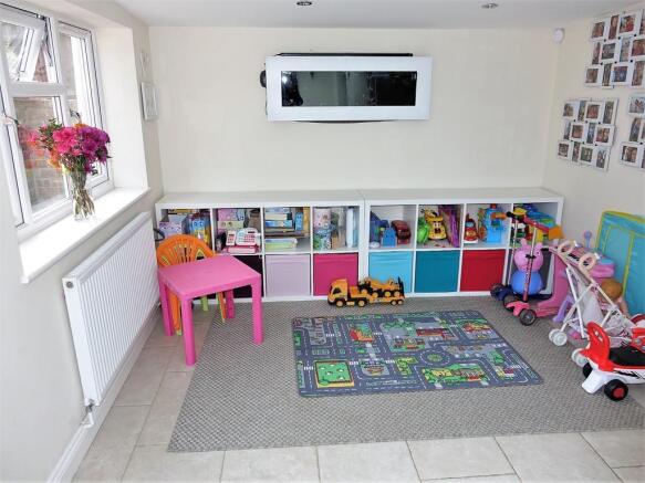 Photo 14