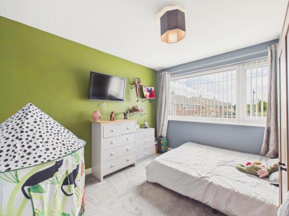 3 bed Semi-Detached for sale Image 10