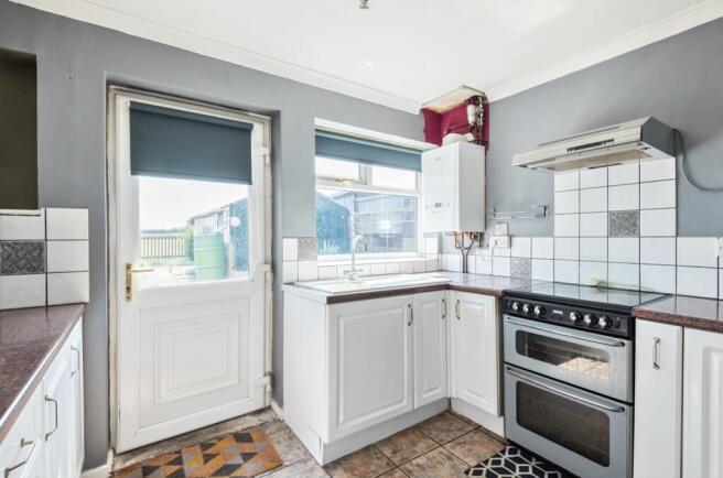 1335172-7-6893945900df6