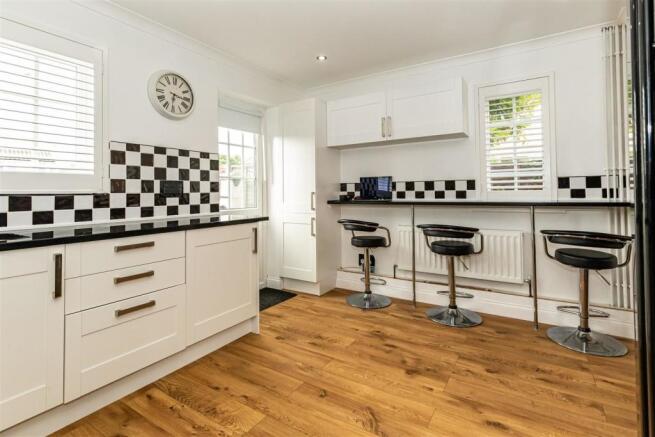 Kitchen Breakfast Room