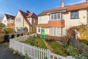 8, The Peak, London SE26 4LJ