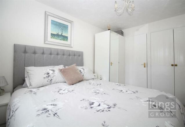 Bedroom One shot.jpg