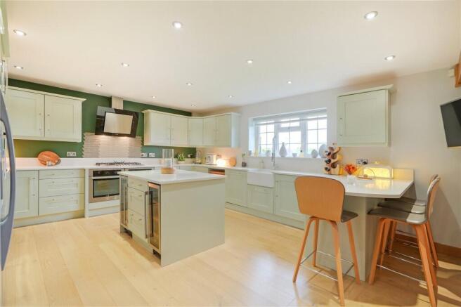 4 bed Barn Conversion for sale Image 9