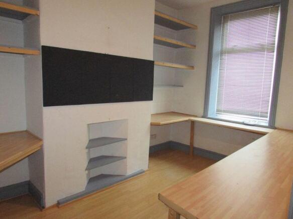 Bedroom 4/Study