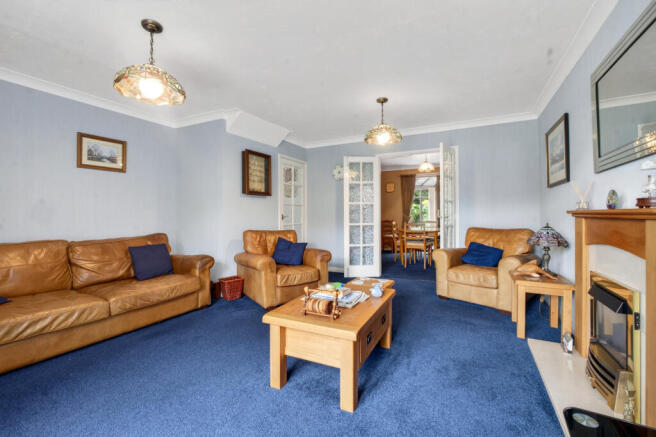 Living Room (3)
