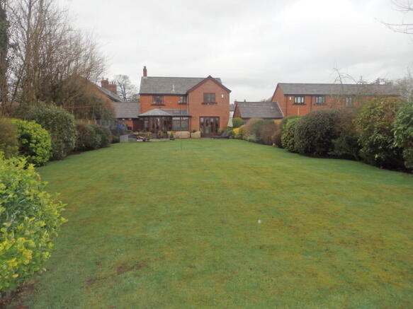 Photo 27