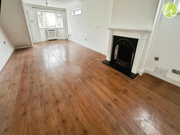Living Room/ Dining Room