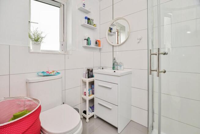 3 bed Detached for sale Image 12