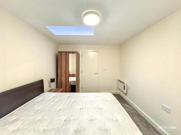 1 bed Apartment to rent Image 9