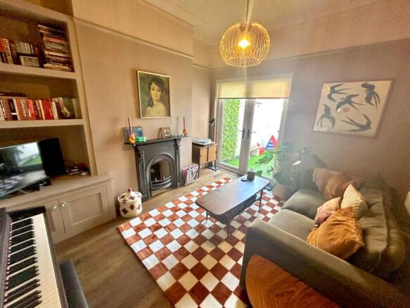 4 bed Terraced for sale Image 5