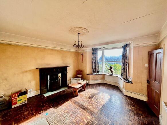 11 Trinity Way, Cinderford photo 3