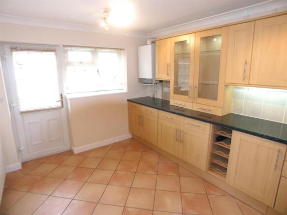 Kitchen/Breakfast Ro