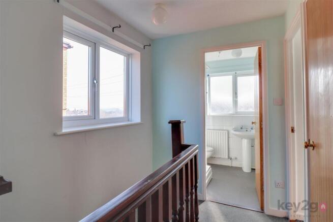 3 bed Detached for sale Image 12