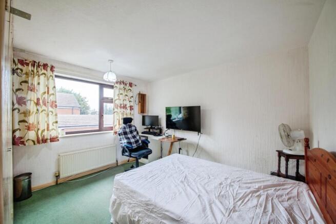3 bed Semi-Detached for sale Image 10
