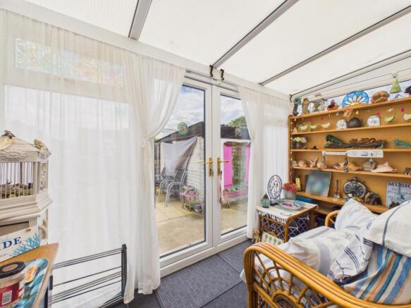 2 bed Semi-Detached for sale Image 7