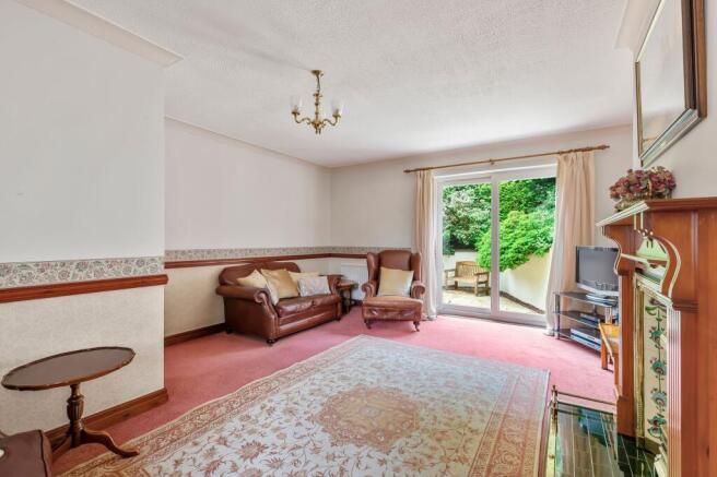 4 bed Detached for sale Image 12
