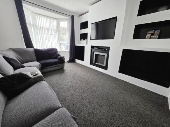 3 bed Terraced for sale Image 10