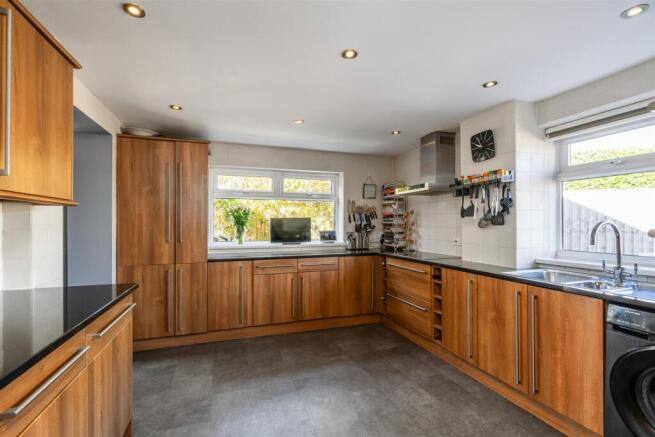 66 Bronte Farm Road_22.jpg