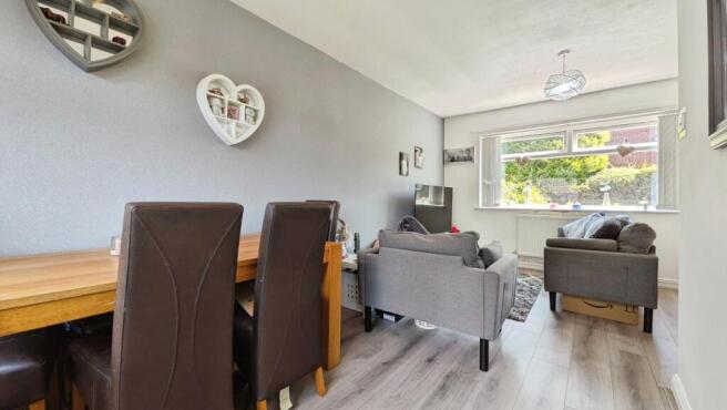 2 bed Terraced for sale Image 5