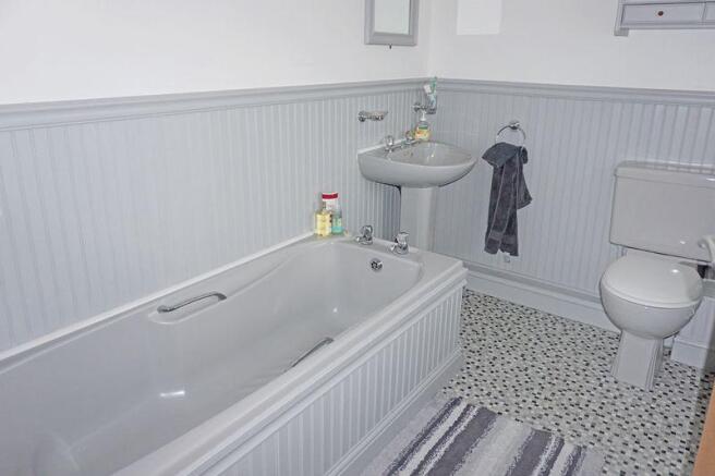 Photo 5