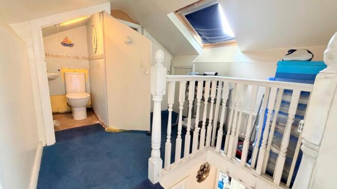 2 bed Semi-Detached Bungalow for sale Image 11