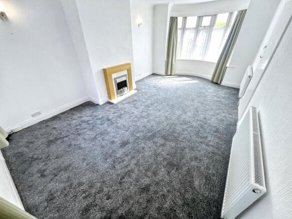 3 bed Semi-Detached for sale Image 5