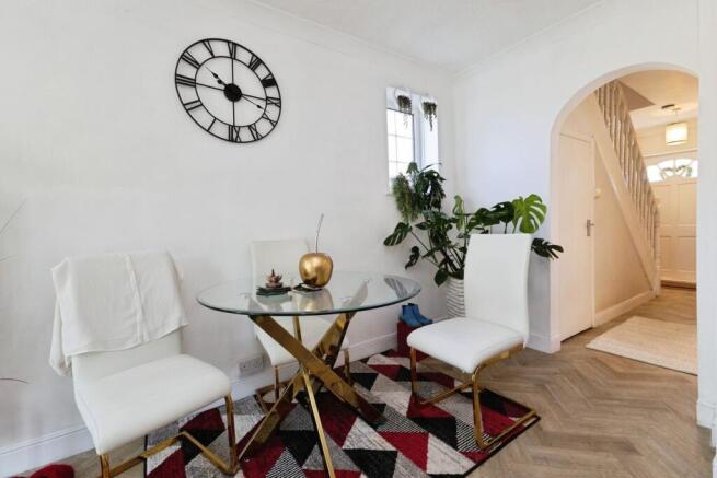 3 bed Semi-Detached for sale Image 5