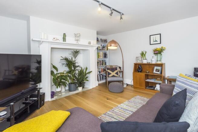Living room 1