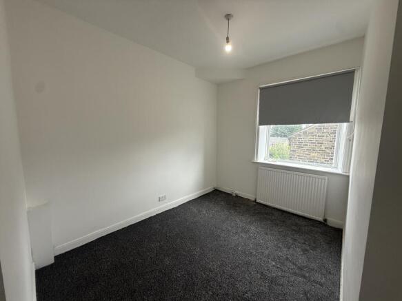 2 bed House to rent Image 7