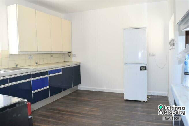3 bed Detached to rent Image 7