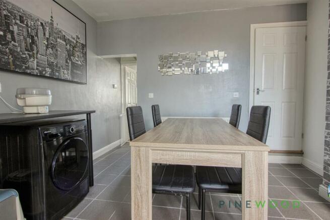 Kitchen / Dining