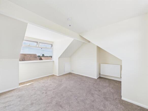 2 bed Semi-Detached Bungalow for sale Image 7
