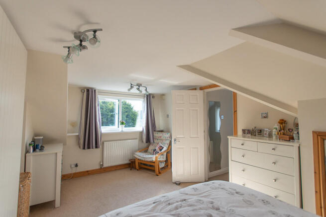 Bedroom 4 - Top F...