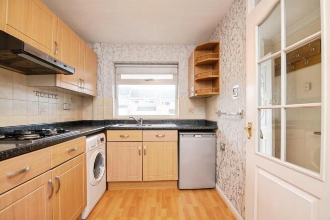 Croyde Avenue, Birmingham photo 4