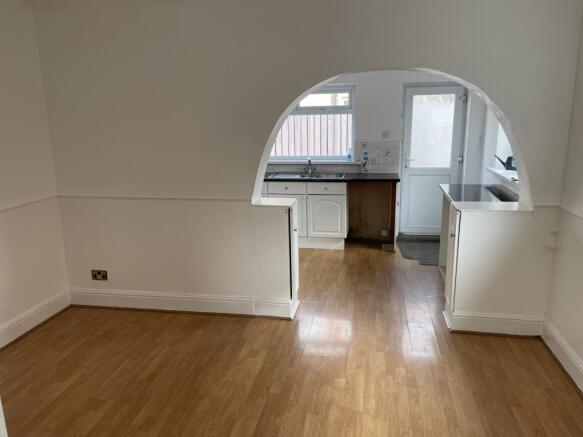 Dining Room (2)
