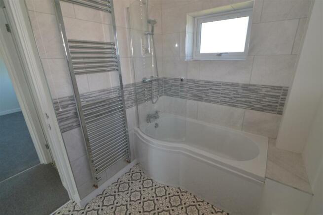 bath1.JPG