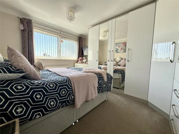 3 bed Detached for sale Image 12