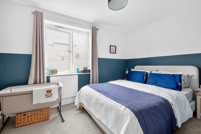 2 bed Semi-Detached for sale Image 5