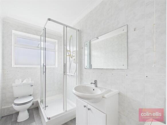 2 bed Ground Flat for sale Image 10