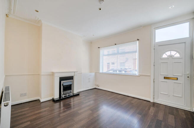 2 bed Terraced for sale Image 8
