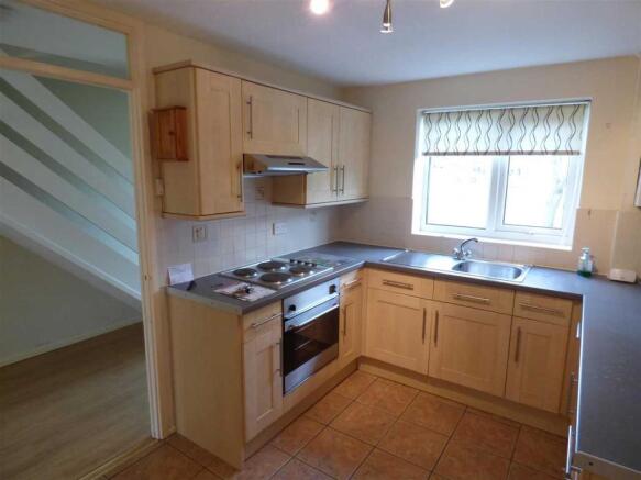 KITCHEN/BREAKFAST