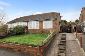 17, Pen Way, Tonbridge TN10 4JN