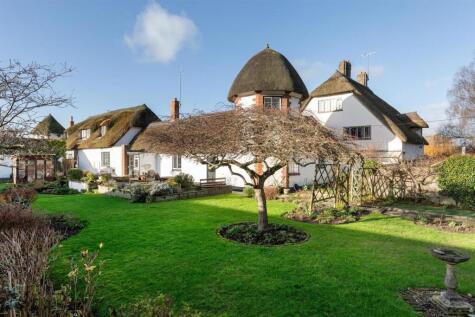 Briantspuddle, Dorchester