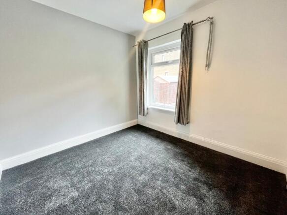 3 bed Terraced for sale Image 6