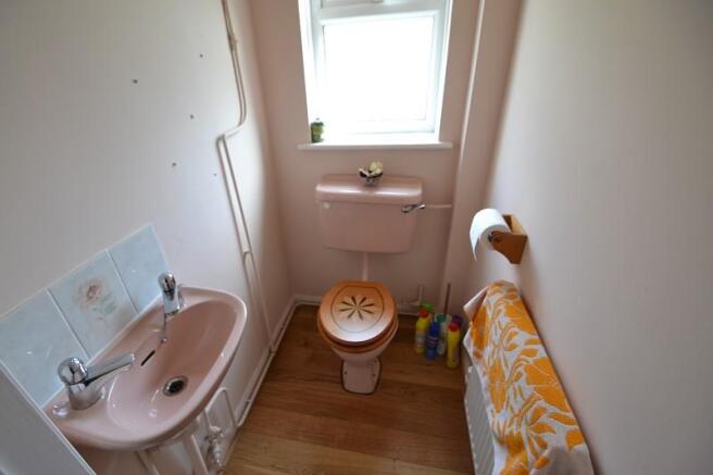 Cloakroom/w.c