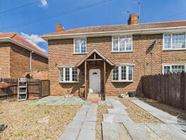 17, Poplar Place, Armthorpe, Doncaster DN3 2EA