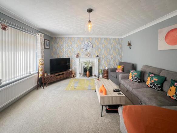 3 bed Detached Bungalow for sale Image 5