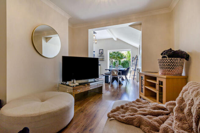 3 bed Semi-Detached for sale Image 7